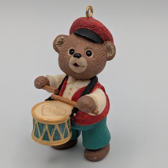 Hallmark Keepsake Fanfare Bear 1991, Tender Touches Collection, Vintage Ornament - Picture 1 of 11